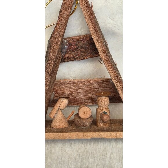 Vintage Primitive Wooden Nativity Creche Manger Christmas Ornament - Picture 7 of 10